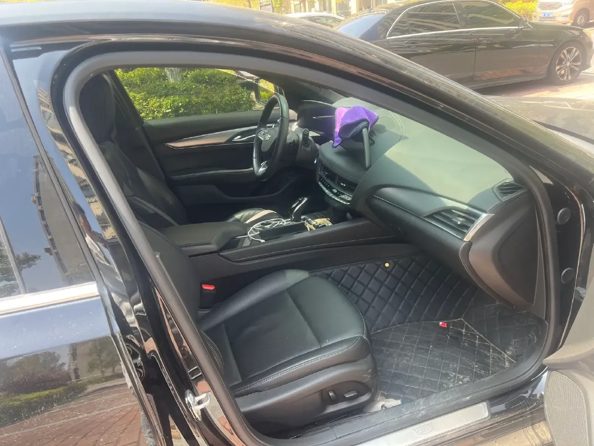 2024 Cadillac CT5 2.0T 237HP L4 10AT,autocango,china used car exporter,china ev exporter,chinese used car exporter,chinese used ev exporter