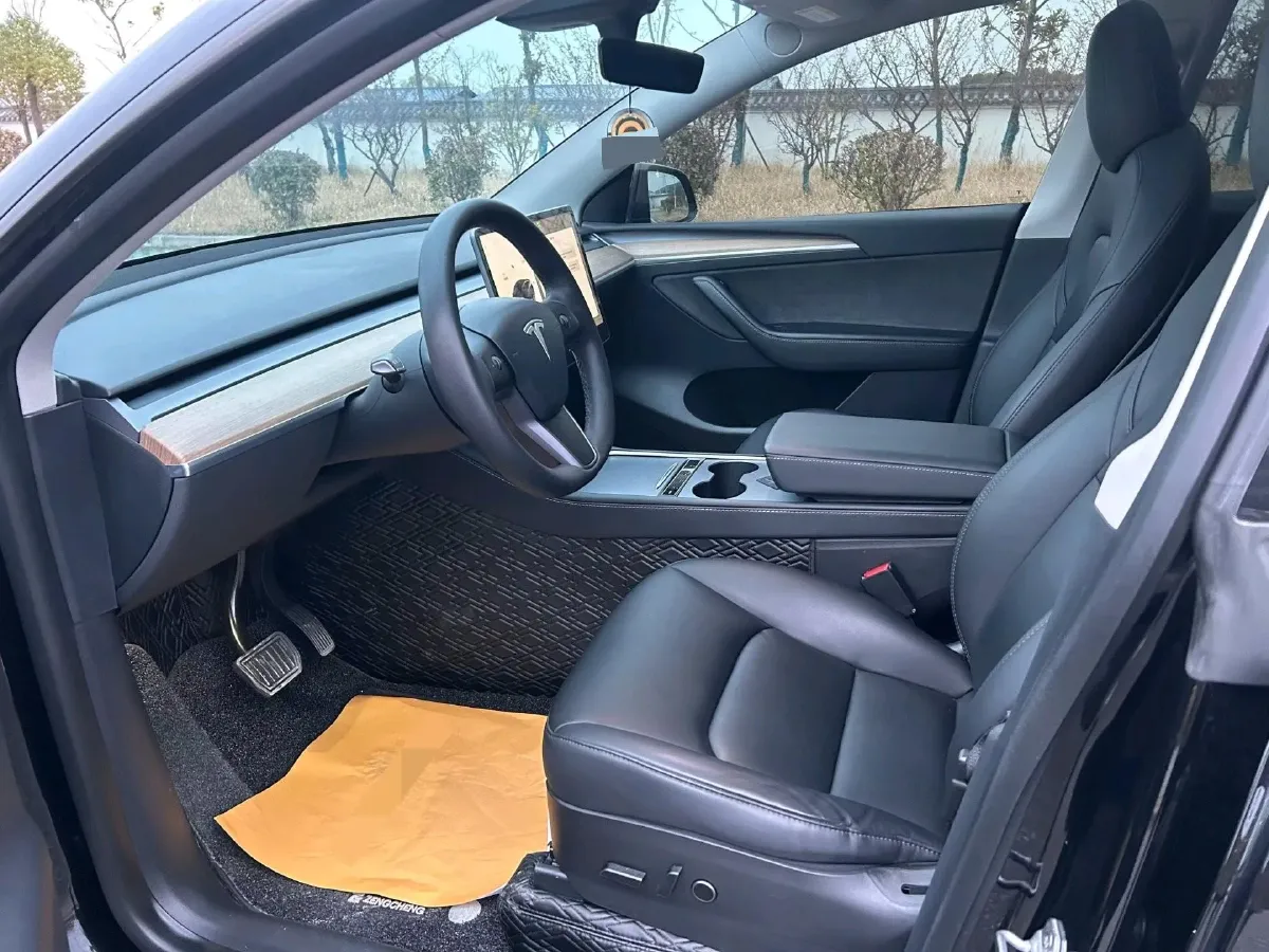 2022 BMW 3 Series 2.0T 184HP L4 8AT,autocango,china used car exporter,china ev exporter,chinese used car exporter,chinese used ev exporter