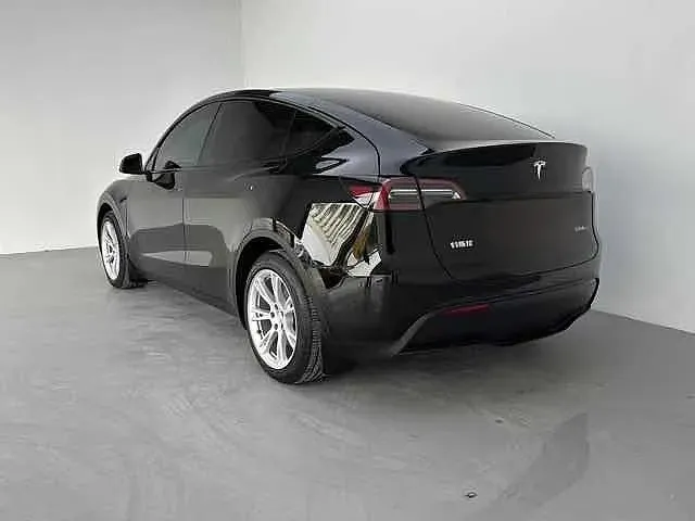 2022 BMW 3 Series 2.0T 184HP L4 8AT,autocango,china used car exporter,china ev exporter,chinese used car exporter,chinese used ev exporter