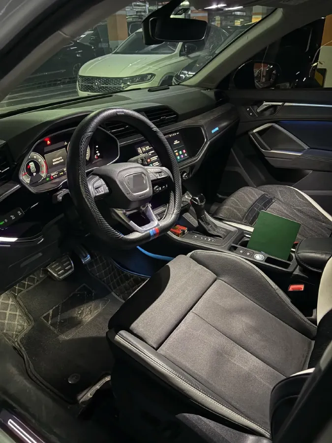 2023 Audi Q3 1.4T 150HP L4 7DCT,autocango,china used car exporter,china ev exporter,chinese used car exporter,chinese used ev exporter