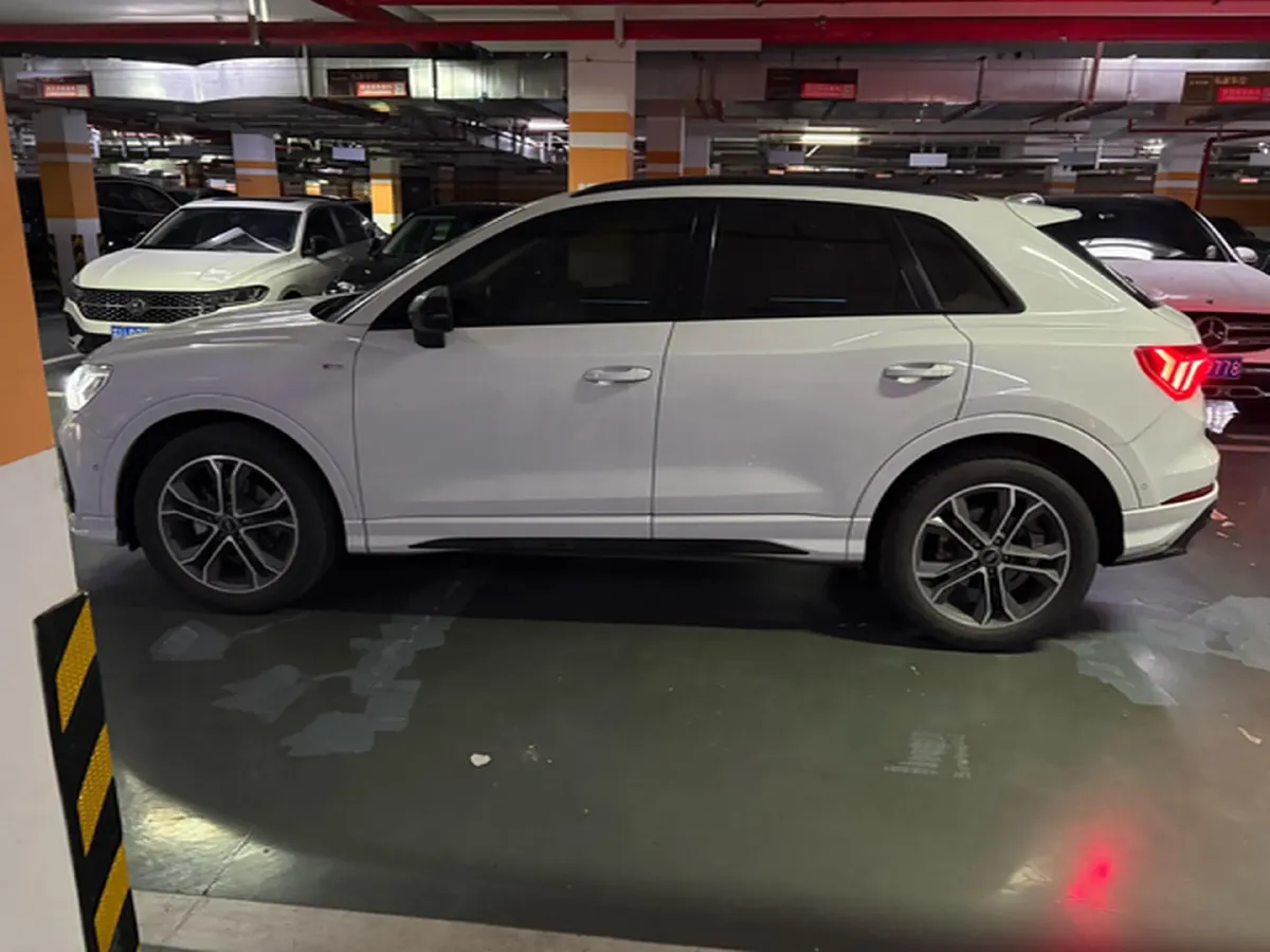 2023 Audi Q3 1.4T 150HP L4 7DCT,autocango,china used car exporter,china ev exporter,chinese used car exporter,chinese used ev exporter