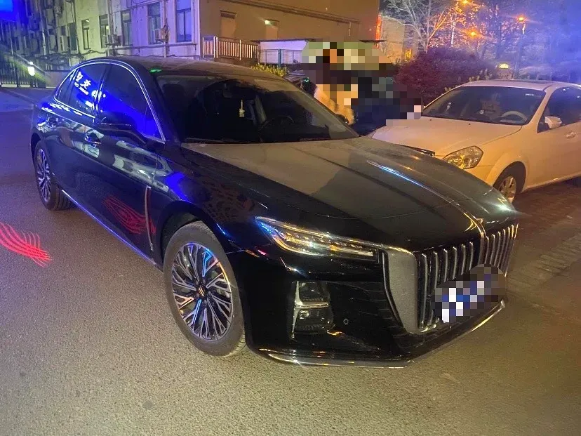 2024 HongQi H5 2.0T 224HP L4 8AT,autocango,china used car exporter,china ev exporter,chinese used car exporter,chinese used ev exporter