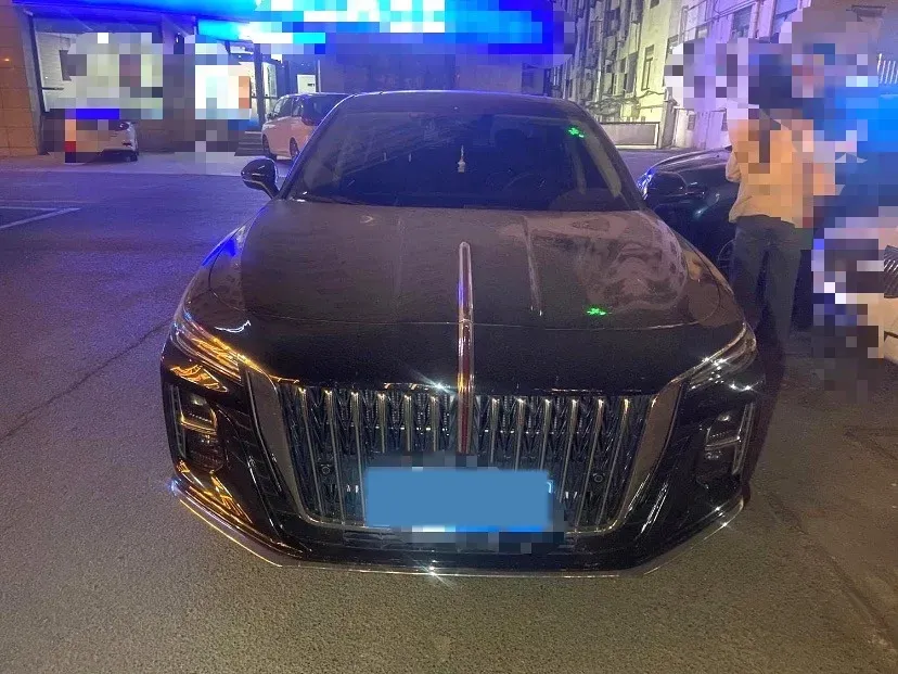 2024 HongQi H5 2.0T 224HP L4 8AT,autocango,china used car exporter,china ev exporter,chinese used car exporter,chinese used ev exporter