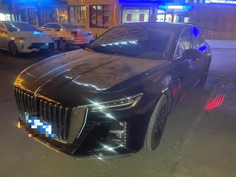 2024 HongQi H5 2.0T 224HP L4 8AT,autocango,china used car exporter,china ev exporter,chinese used car exporter,chinese used ev exporter