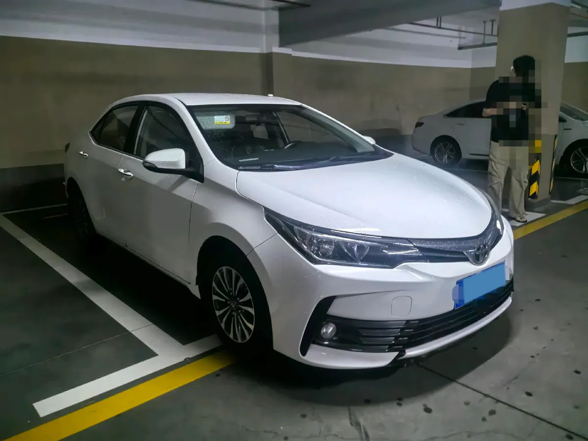 2017 Toyota Corolla 1.2T 116HP L4 CVT,autocango,china used car exporter,china ev exporter,chinese used car exporter,chinese used ev exporter
