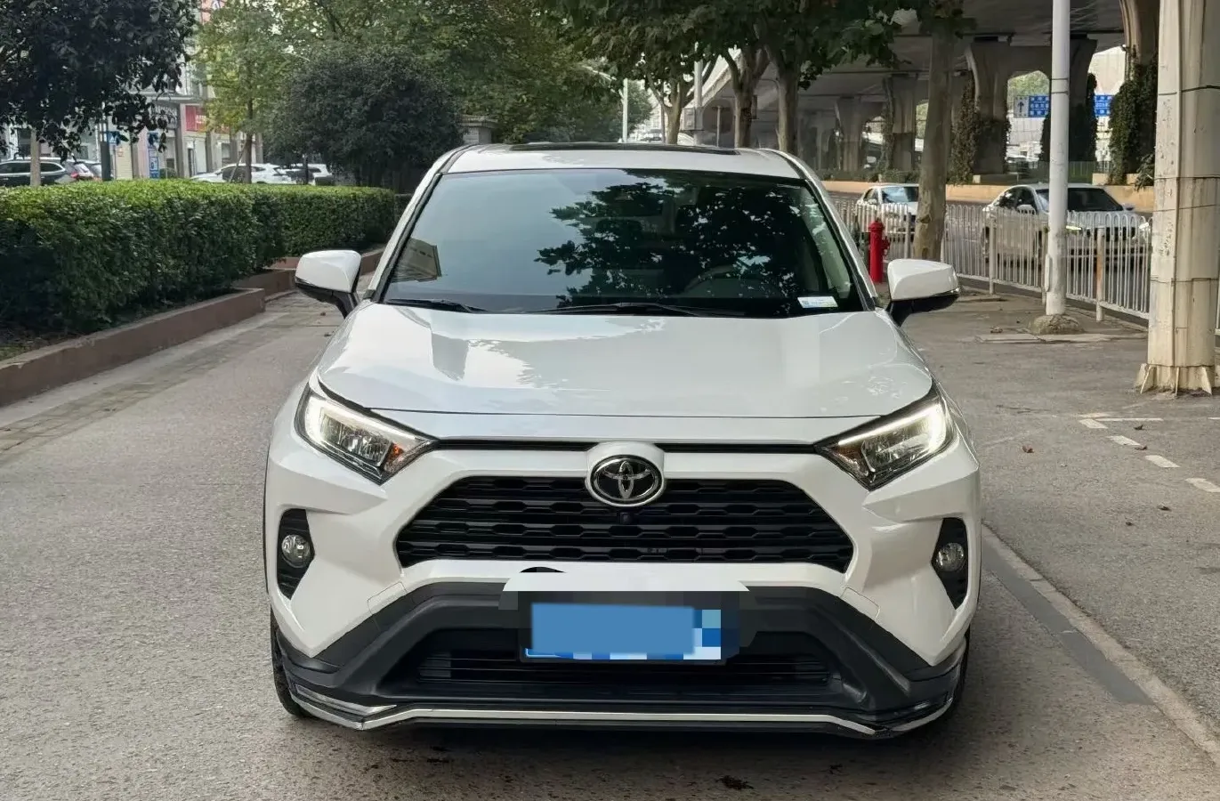 2021 Toyota RAV4 2.0L 171HP L4 CVT,autocango,china used car exporter,china ev exporter,chinese used car exporter,chinese used ev exporter
