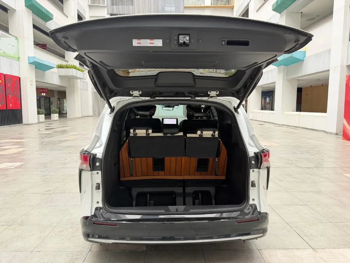 2021 Toyota Sienna 2.5L 192HP L4 E-CVT Hybrid,autocango,china used car exporter,china ev exporter,chinese used car exporter,chinese used ev exporter