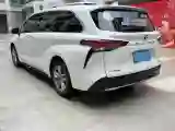 2021 Toyota Sienna 2.5L 192HP L4 E-CVT Hybrid