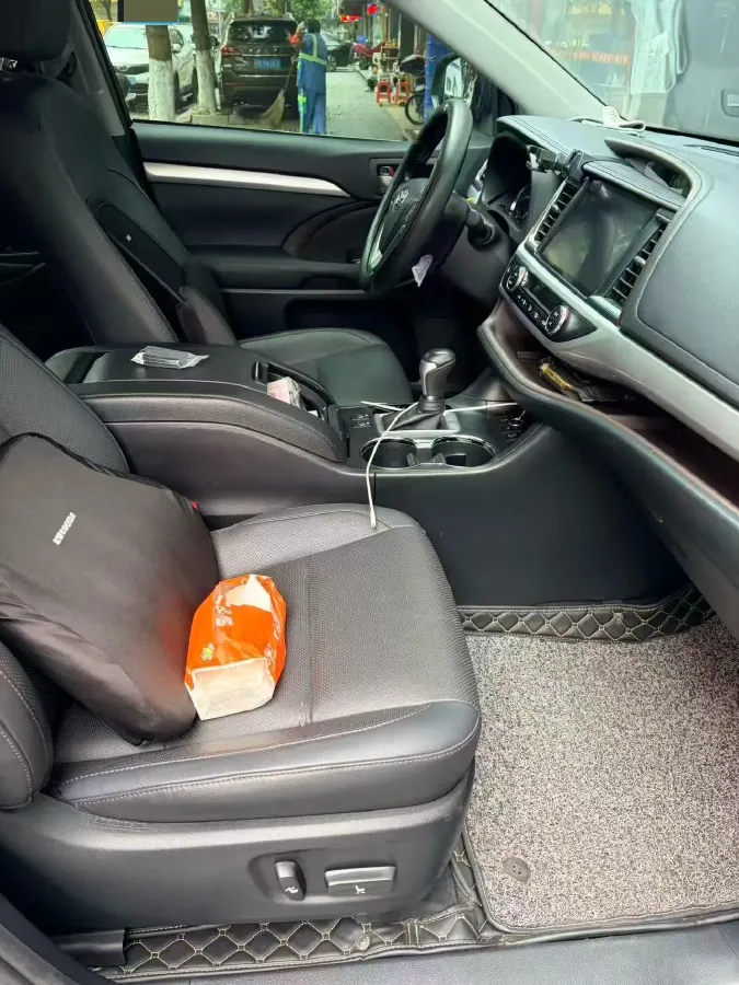 2019 Lincoln MKC 2.0T 203HP L4 6AT,autocango,china used car exporter,china ev exporter,chinese used car exporter,chinese used ev exporter