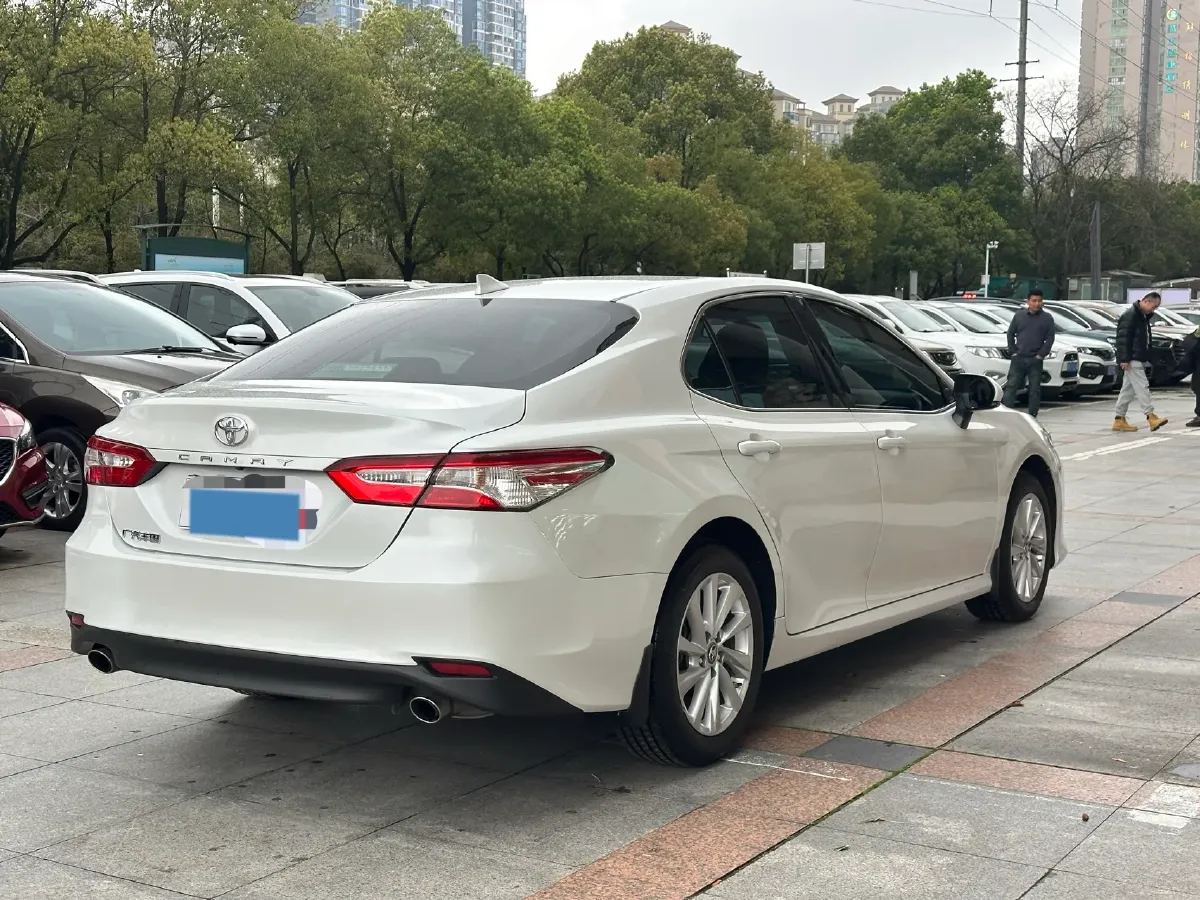 2023 Toyota Camry 2.0L 177HP L4 CVT,autocango,china used car exporter,china ev exporter,chinese used car exporter,chinese used ev exporter