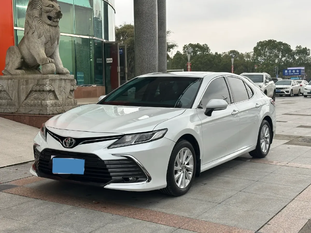 2023 Toyota Camry 2.0L 177HP L4 CVT,autocango,china used car exporter,china ev exporter,chinese used car exporter,chinese used ev exporter