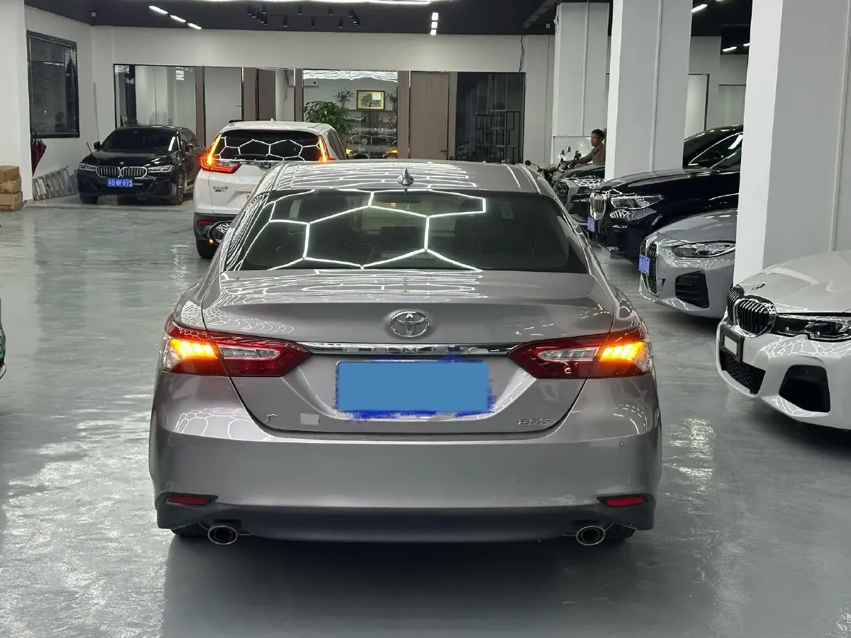 2021 Toyota Camry 2.0L 178HP L4 CVT,autocango,china used car exporter,china ev exporter,chinese used car exporter,chinese used ev exporter