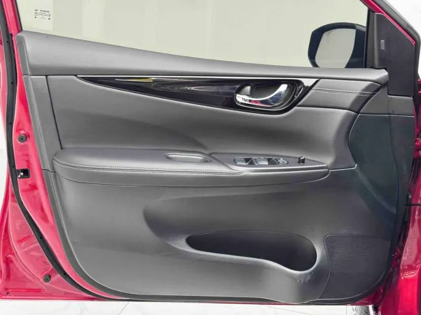 2023 Nissan Tiida 1.6L 122HP L4 CVT,autocango,china used car exporter,china ev exporter,chinese used car exporter,chinese used ev exporter