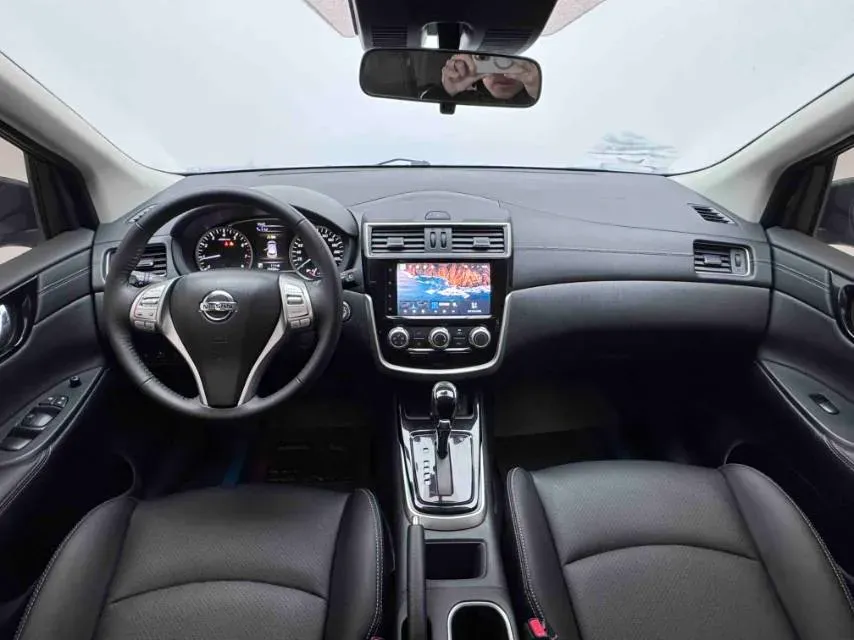 2023 Nissan Tiida 1.6L 122HP L4 CVT,autocango,china used car exporter,china ev exporter,chinese used car exporter,chinese used ev exporter