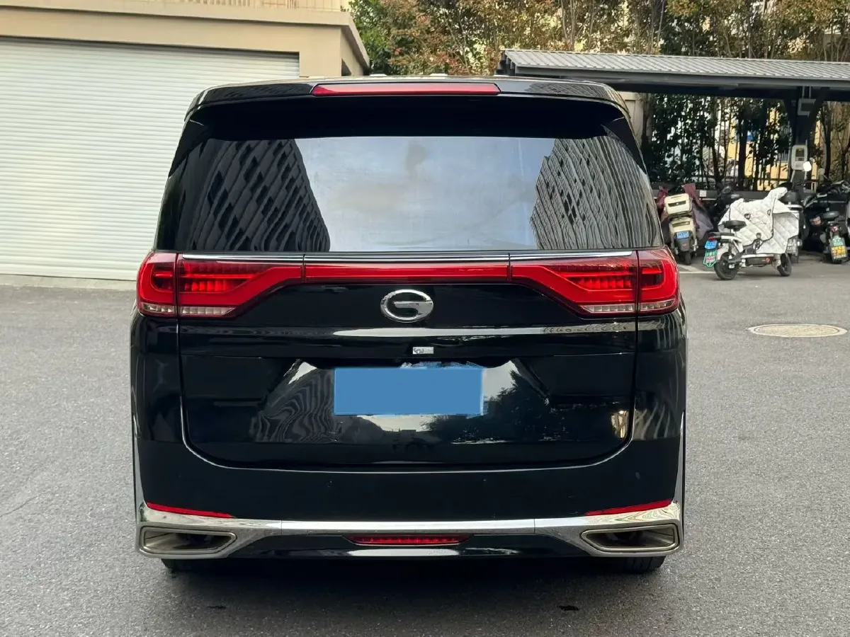 2021 GAC Trumpchi M8 2.0T 252HP L4 8AT,autocango,china used car exporter,china ev exporter,chinese used car exporter,chinese used ev exporter