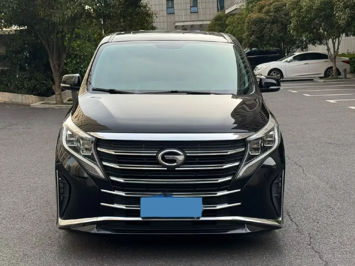 2021 GAC Trumpchi M8 2.0T 252HP L4 8AT,autocango,china used car exporter,china ev exporter,chinese used car exporter,chinese used ev exporter