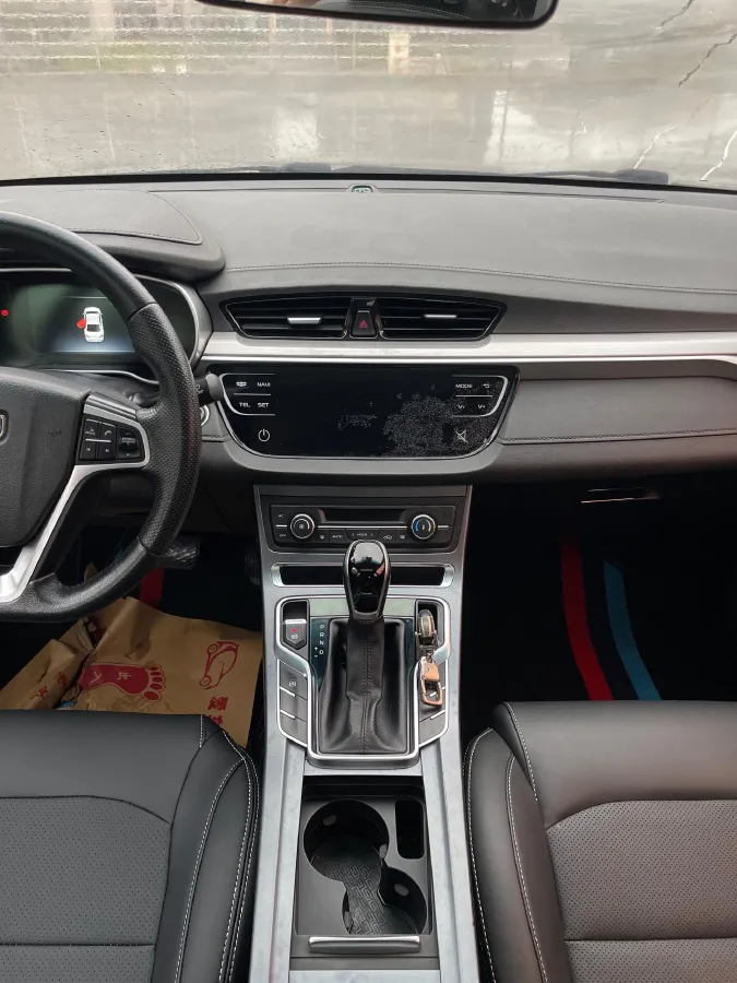 2018 Geely Emgrand 1.5L 109HP L4 5MT,autocango,china used car exporter,china ev exporter,chinese used car exporter,chinese used ev exporter