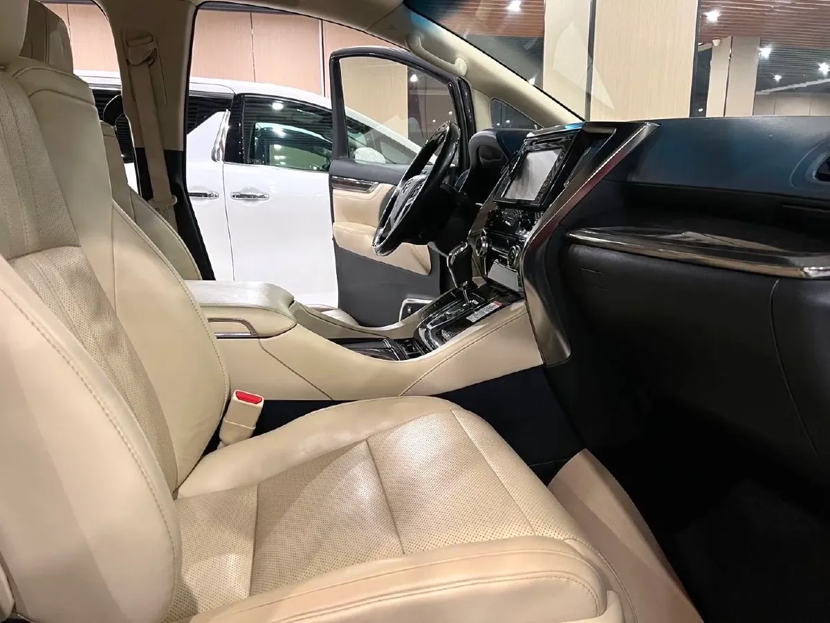 2019 Toyota Vellfire 2.5L 117HP L4 E-CVT Hybrid,autocango,china used car exporter,china ev exporter,chinese used car exporter,chinese used ev exporter