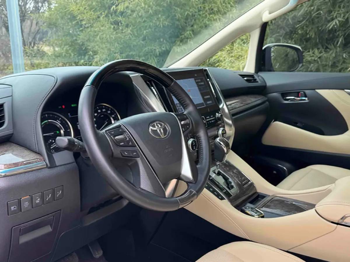 2023 Toyota Alphard 2.5L 117HP L4 E-CVT Hybrid,autocango,china used car exporter,china ev exporter,chinese used car exporter,chinese used ev exporter