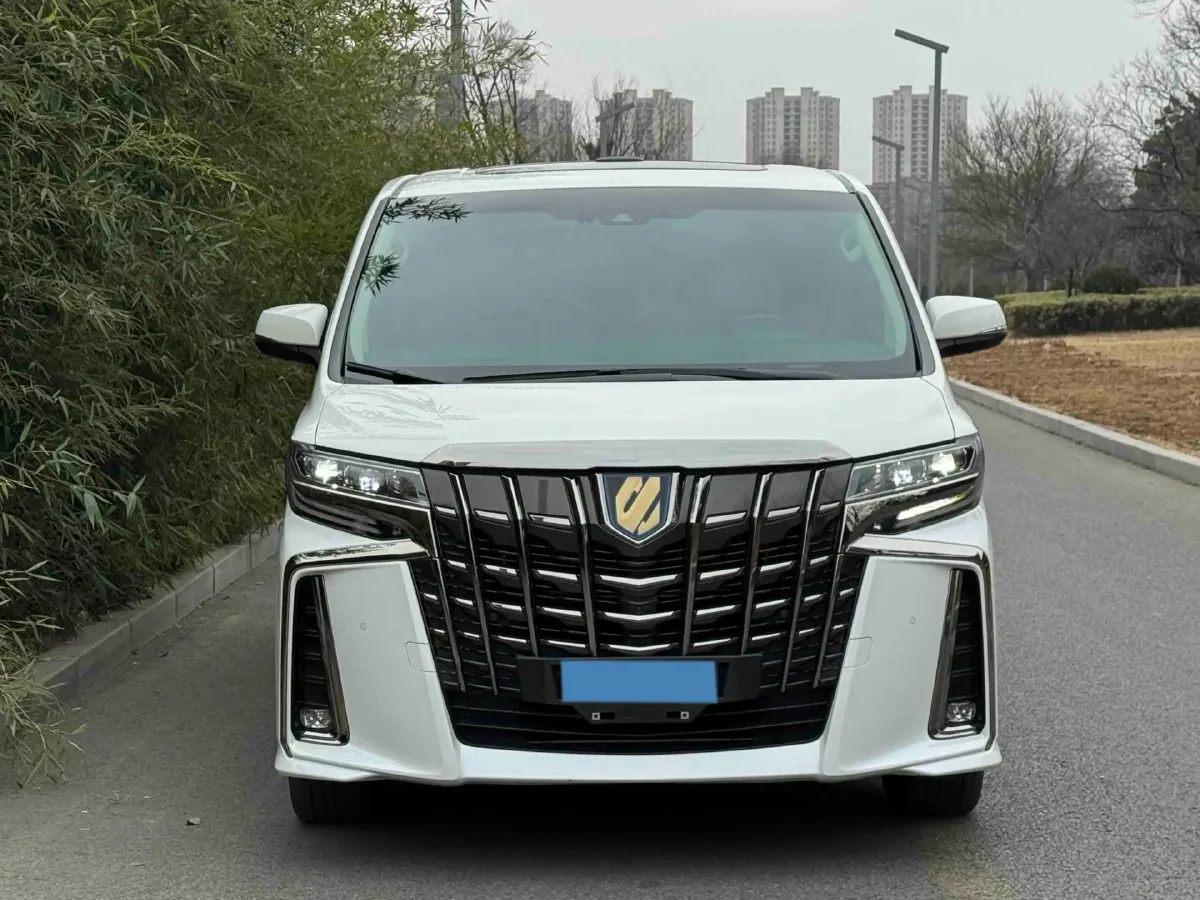 2023 Toyota Alphard 2.5L 117HP L4 E-CVT Hybrid,autocango,china used car exporter,china ev exporter,chinese used car exporter,chinese used ev exporter