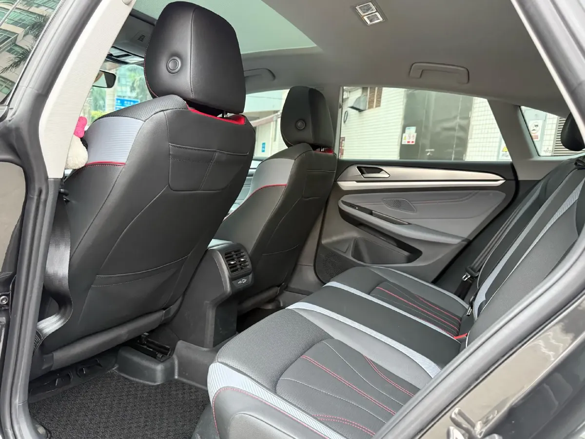 2024 Volkswagen Lamando 1.4T 150HP L4 7DCT,autocango,china used car exporter,china ev exporter,chinese used car exporter,chinese used ev exporter