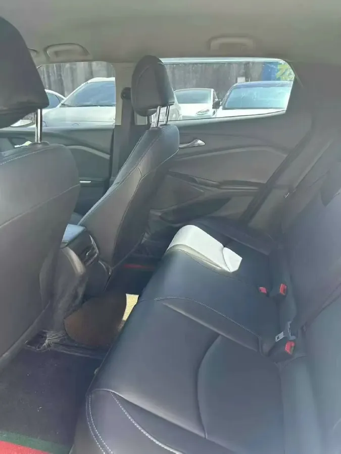 2022 Chevrolet Menlo BEV 61.1KWH,autocango,china used car exporter,china ev exporter,chinese used car exporter,chinese used ev exporter