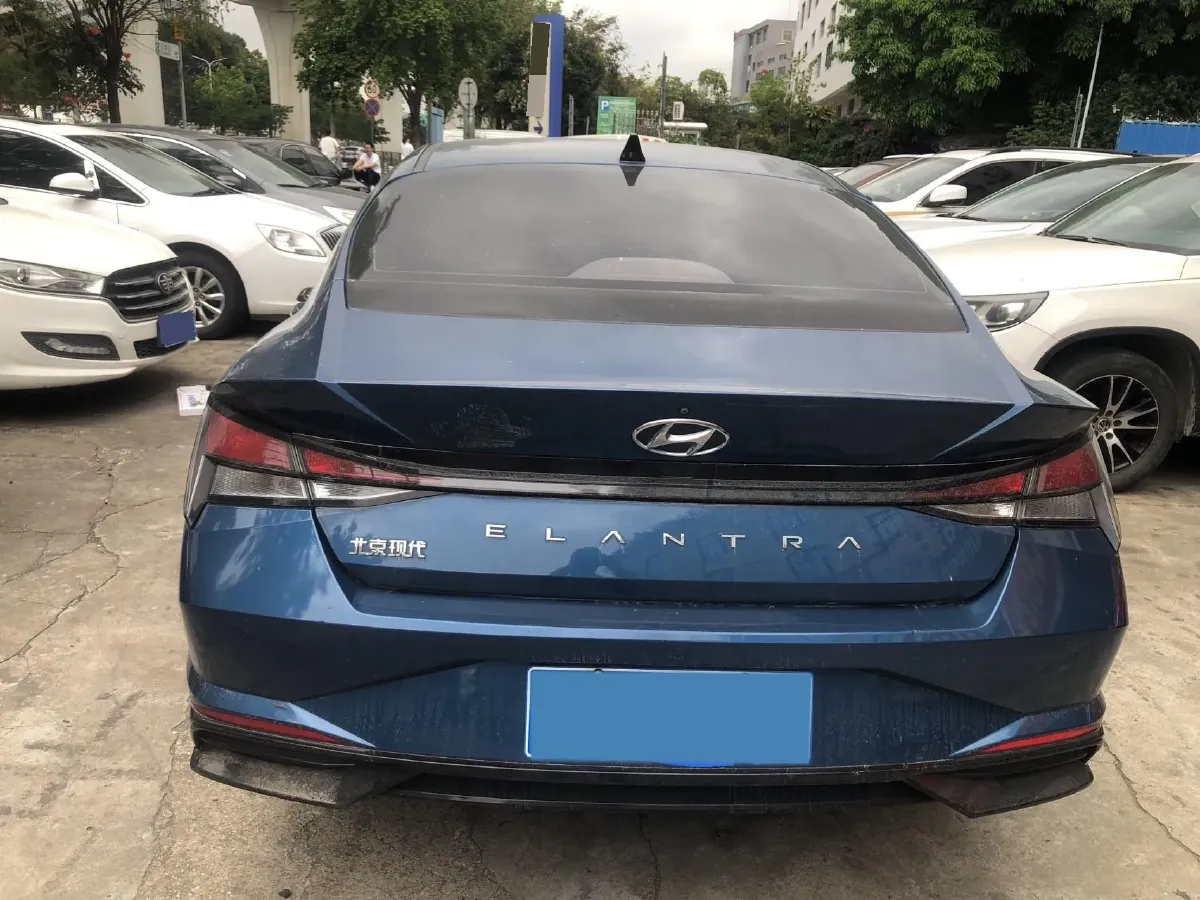 2021 Hyundai Elantra 1.5L 115HP L4 CVT,autocango,china used car exporter,china ev exporter,chinese used car exporter,chinese used ev exporter