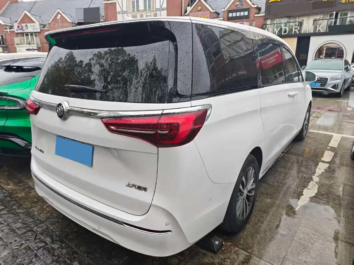 2023 Buick GL8 2.0T 237HP L4 9AT,autocango,china used car exporter,china ev exporter,chinese used car exporter,chinese used ev exporter