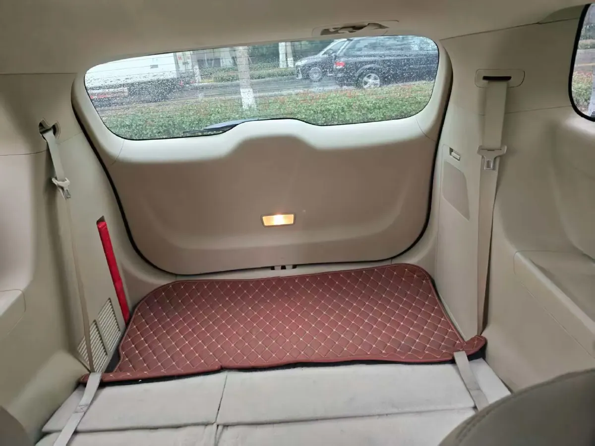 2023 Buick GL8 2.0T 237HP L4 9AT,autocango,china used car exporter,china ev exporter,chinese used car exporter,chinese used ev exporter