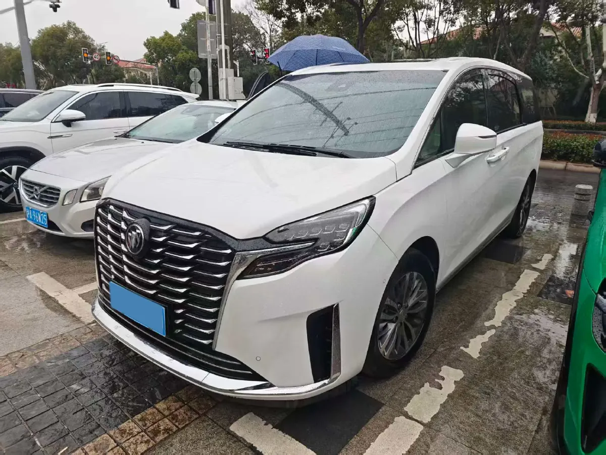 2023 Buick GL8 2.0T 237HP L4 9AT,autocango,china used car exporter,china ev exporter,chinese used car exporter,chinese used ev exporter