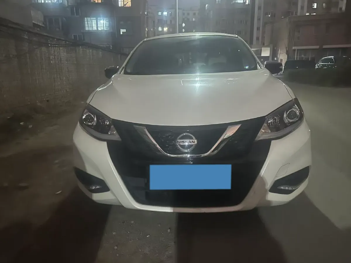 2021 Nissan Tiida 1.6L 122HP L4 CVT,autocango,china used car exporter,china ev exporter,chinese used car exporter,chinese used ev exporter