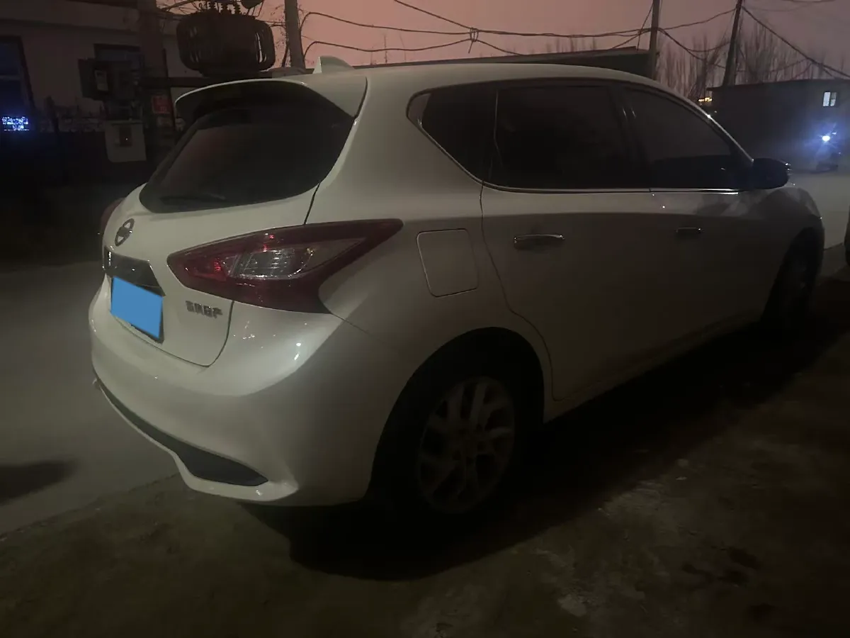 2021 Nissan Tiida 1.6L 122HP L4 CVT,autocango,china used car exporter,china ev exporter,chinese used car exporter,chinese used ev exporter
