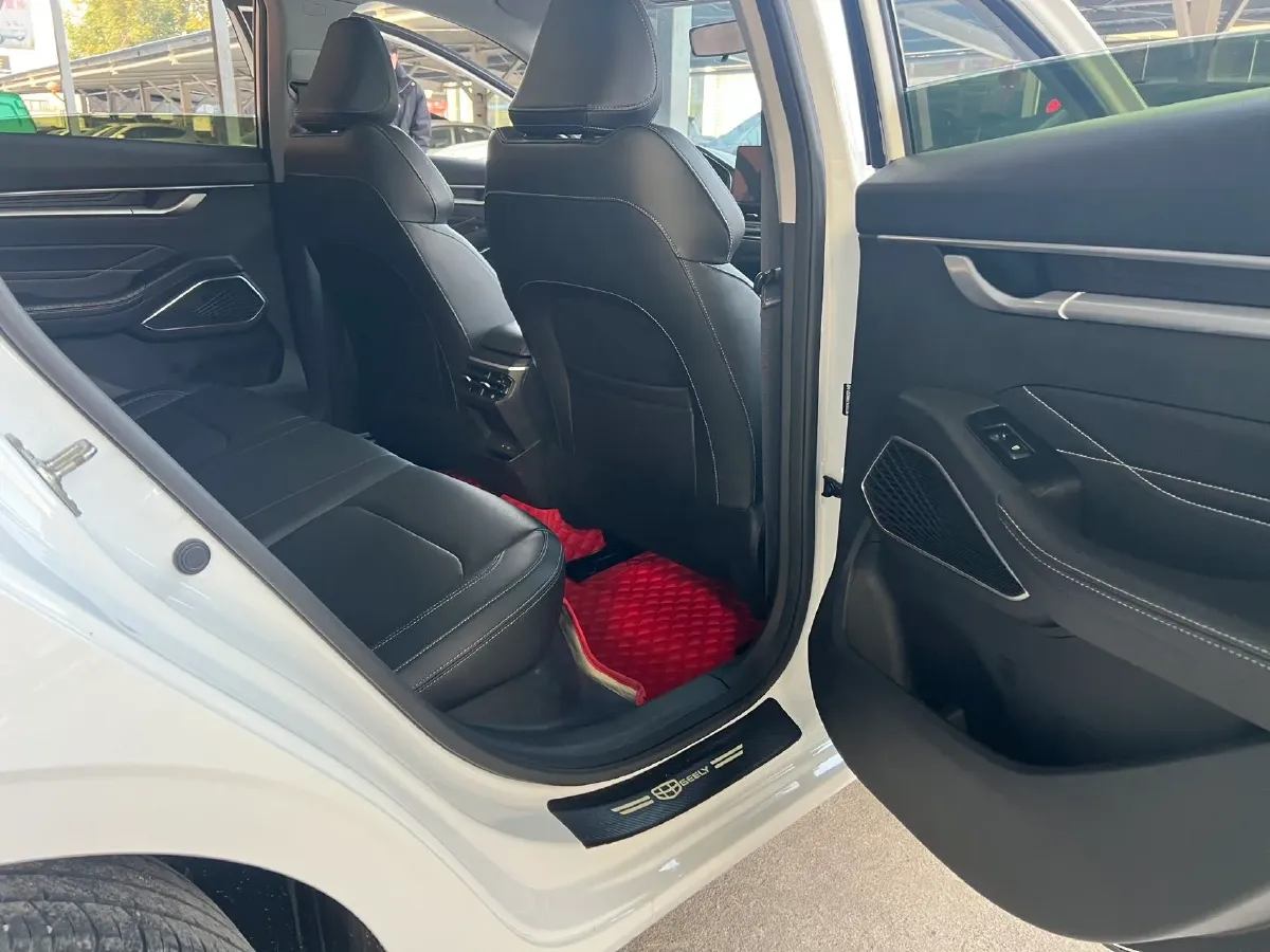 2022 Geely Emgrand 1.5L 114HP L4 CVT,autocango,china used car exporter,china ev exporter,chinese used car exporter,chinese used ev exporter