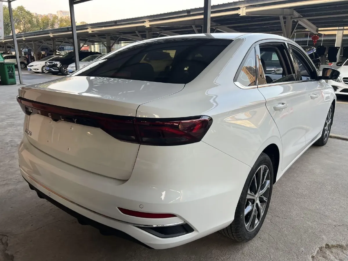 2022 Geely Emgrand 1.5L 114HP L4 CVT,autocango,china used car exporter,china ev exporter,chinese used car exporter,chinese used ev exporter