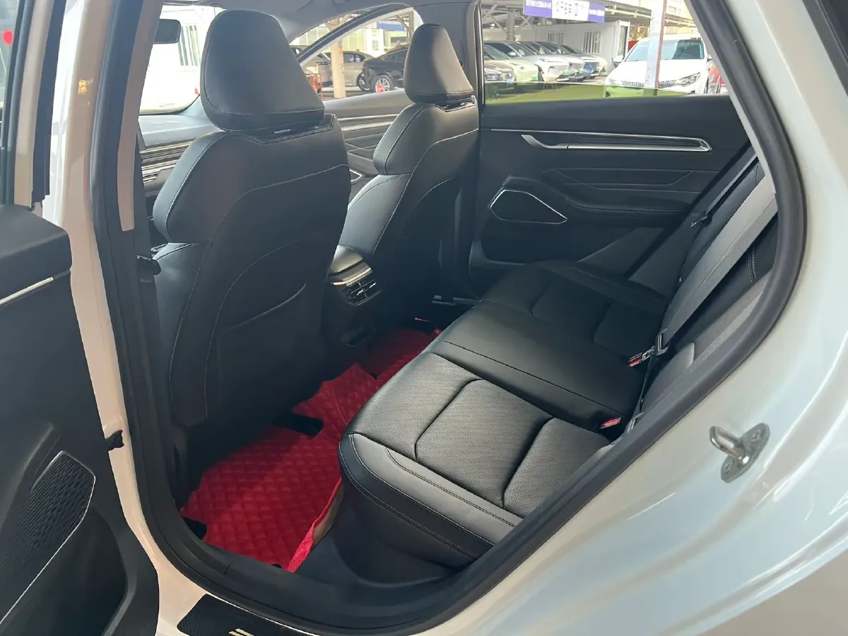 2022 Geely Emgrand 1.5L 114HP L4 CVT,autocango,china used car exporter,china ev exporter,chinese used car exporter,chinese used ev exporter