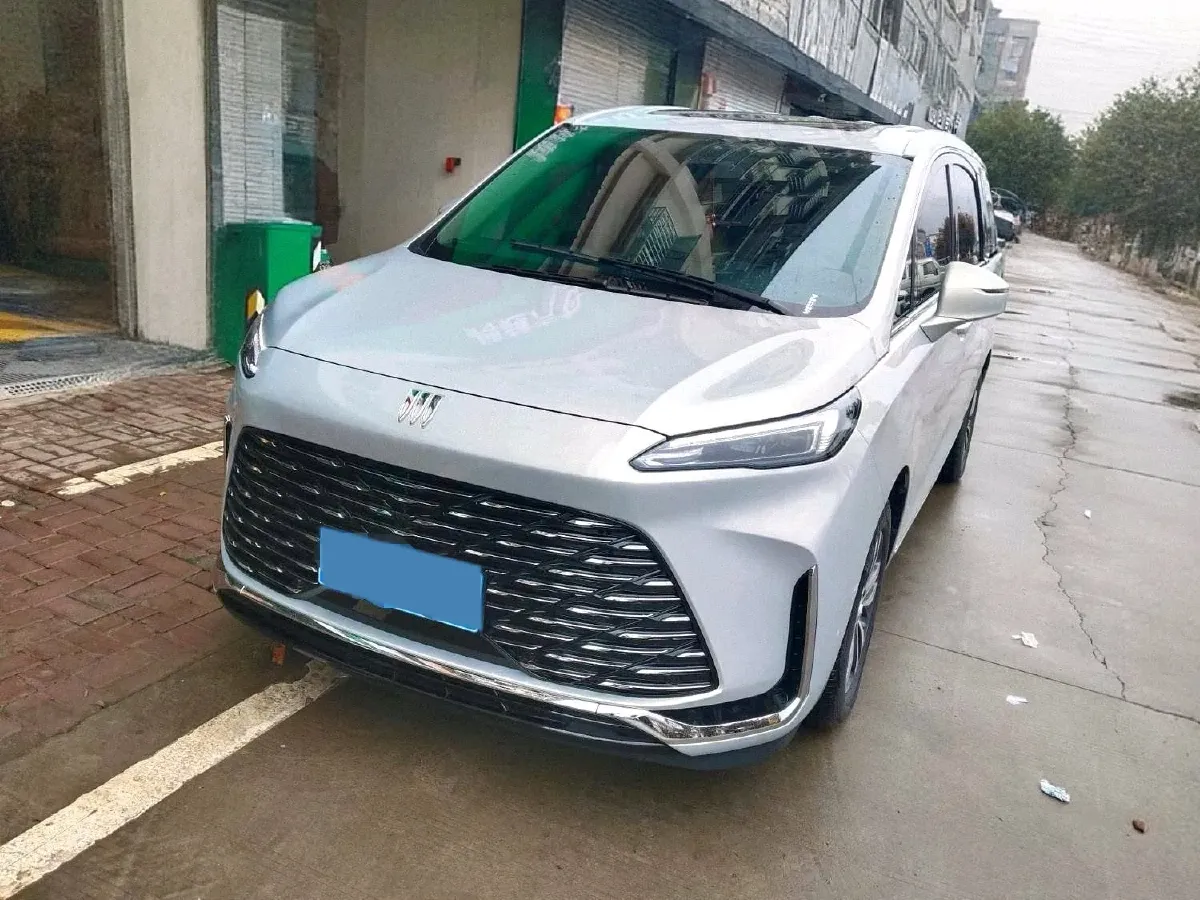 2025 Buick GL8 2.0T 237HP L4 9AT,autocango,china used car exporter,china ev exporter,chinese used car exporter,chinese used ev exporter