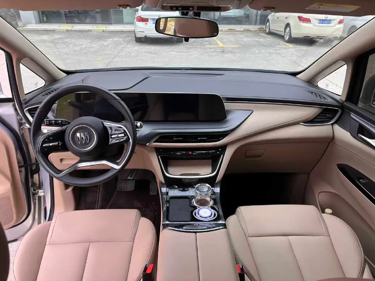 2025 Buick GL8 2.0T 237HP L4 9AT,autocango,china used car exporter,china ev exporter,chinese used car exporter,chinese used ev exporter