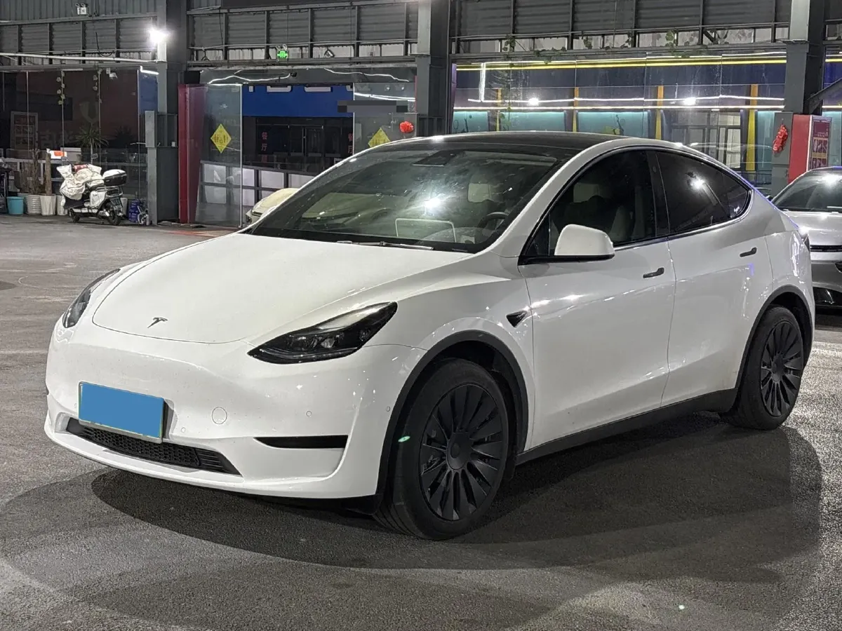 2022 Tesla Model Y BEV 60KWH,autocango,china used car exporter,china ev exporter,chinese used car exporter,chinese used ev exporter