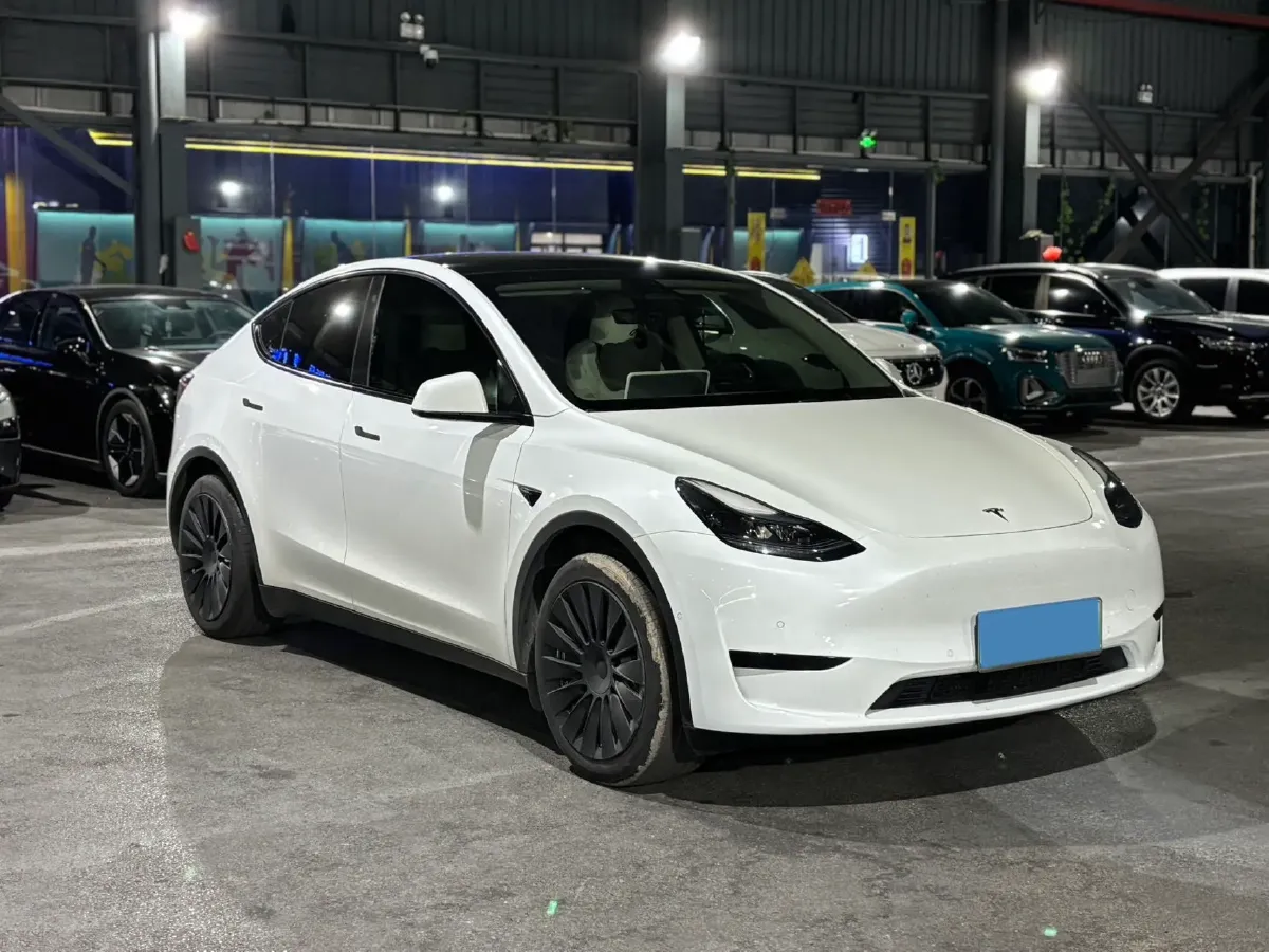 2022 Tesla Model Y BEV 60KWH,autocango,china used car exporter,china ev exporter,chinese used car exporter,chinese used ev exporter