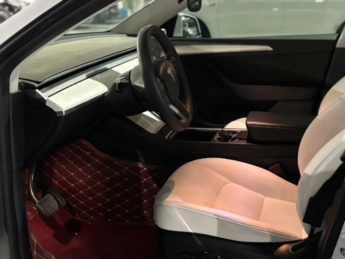 2022 Tesla Model Y BEV 60KWH,autocango,china used car exporter,china ev exporter,chinese used car exporter,chinese used ev exporter