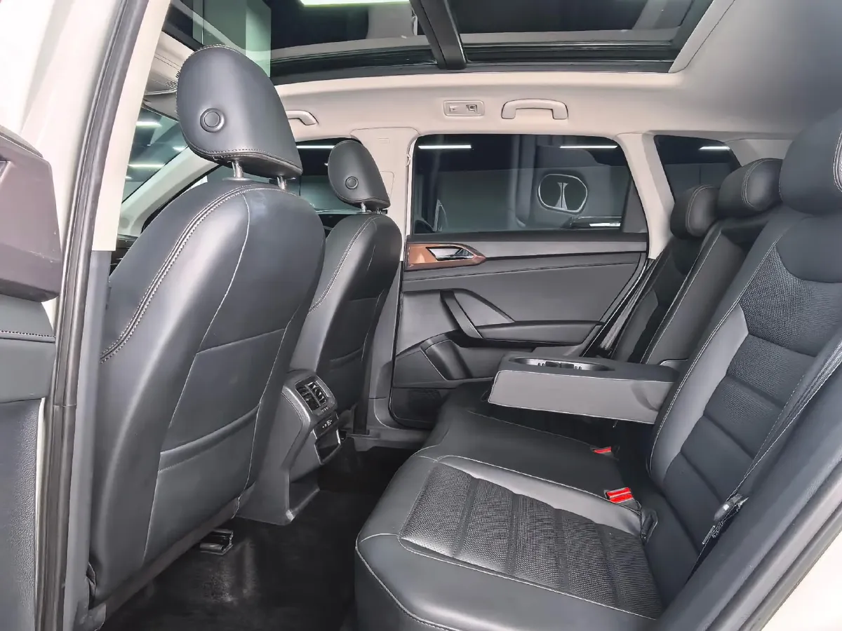 2022 Volkswagen Tharu 1.4T 150HP L4 7DCT,autocango,china used car exporter,china ev exporter,chinese used car exporter,chinese used ev exporter