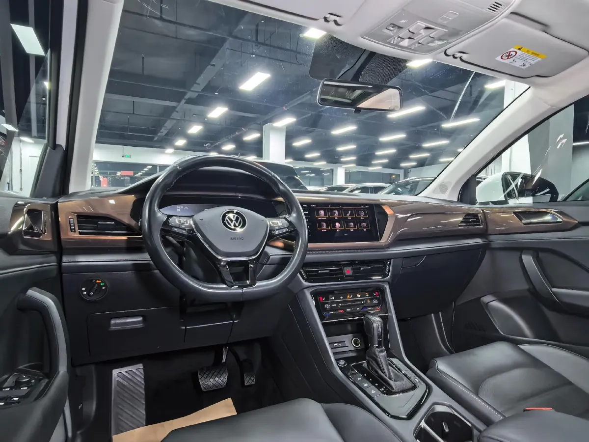 2022 Volkswagen Tharu 1.4T 150HP L4 7DCT,autocango,china used car exporter,china ev exporter,chinese used car exporter,chinese used ev exporter