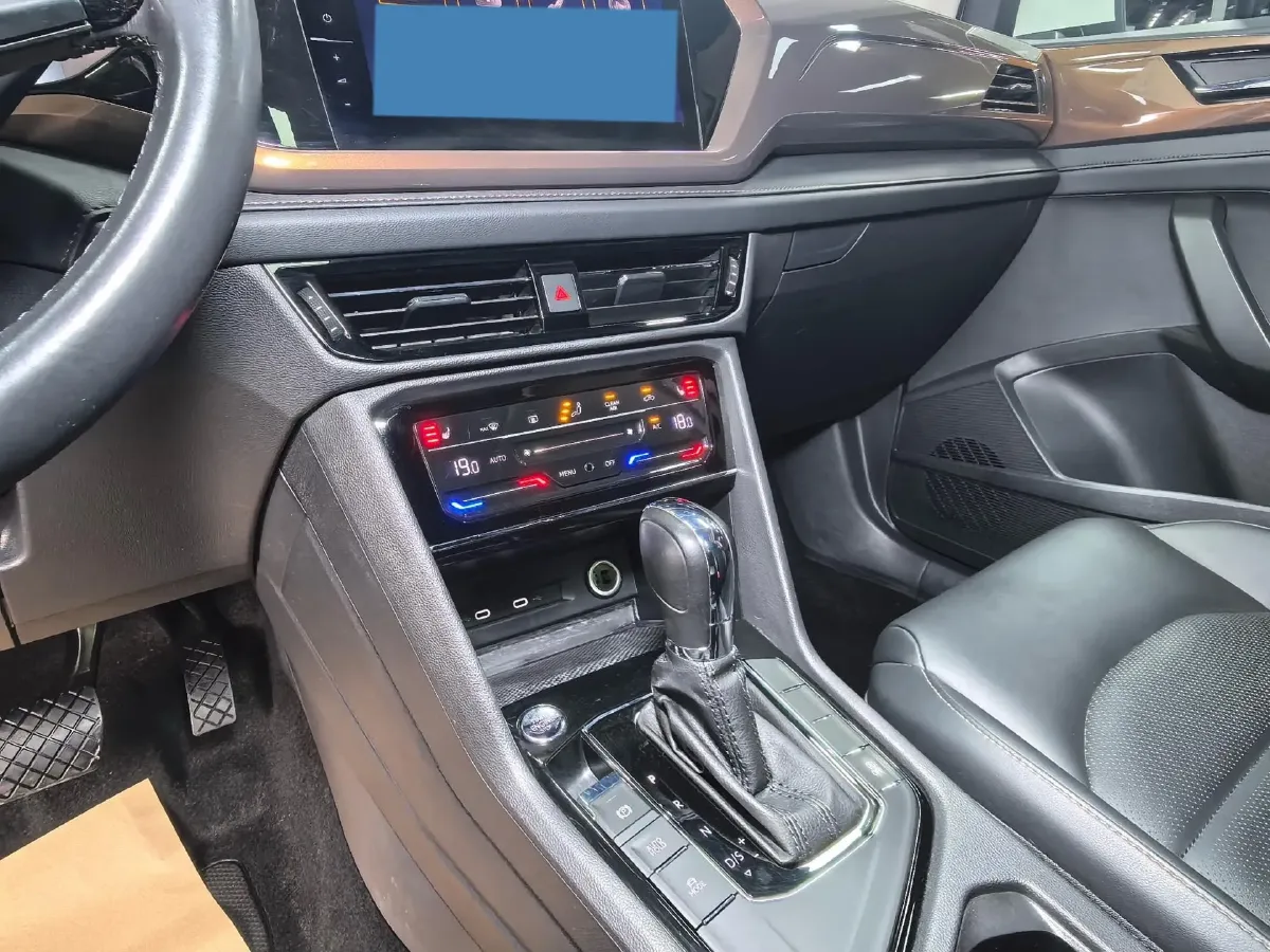 2022 Volkswagen Tharu 1.4T 150HP L4 7DCT,autocango,china used car exporter,china ev exporter,chinese used car exporter,chinese used ev exporter