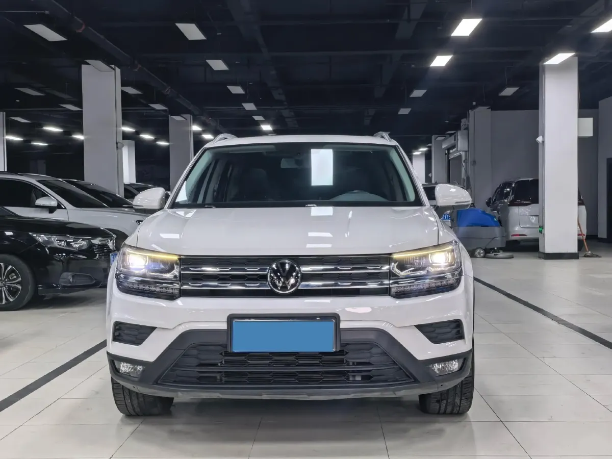 2022 Volkswagen Tharu 1.4T 150HP L4 7DCT,autocango,china used car exporter,china ev exporter,chinese used car exporter,chinese used ev exporter