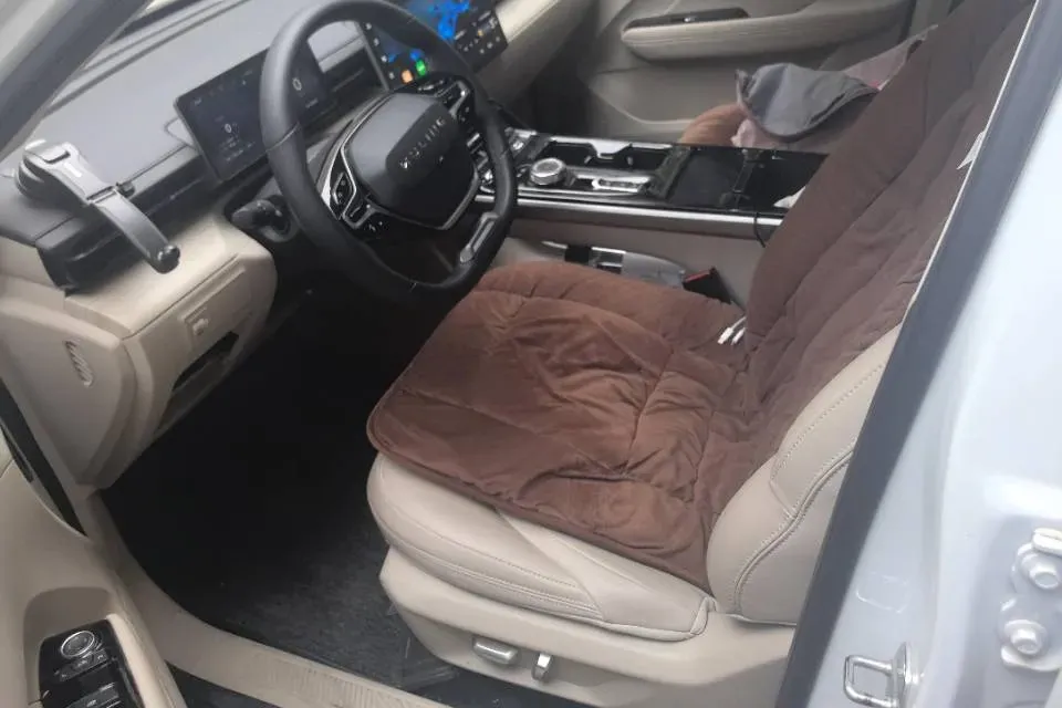 2024 WuLing XingGuang BEV 54.5KWH,autocango,china used car exporter,china ev exporter,chinese used car exporter,chinese used ev exporter