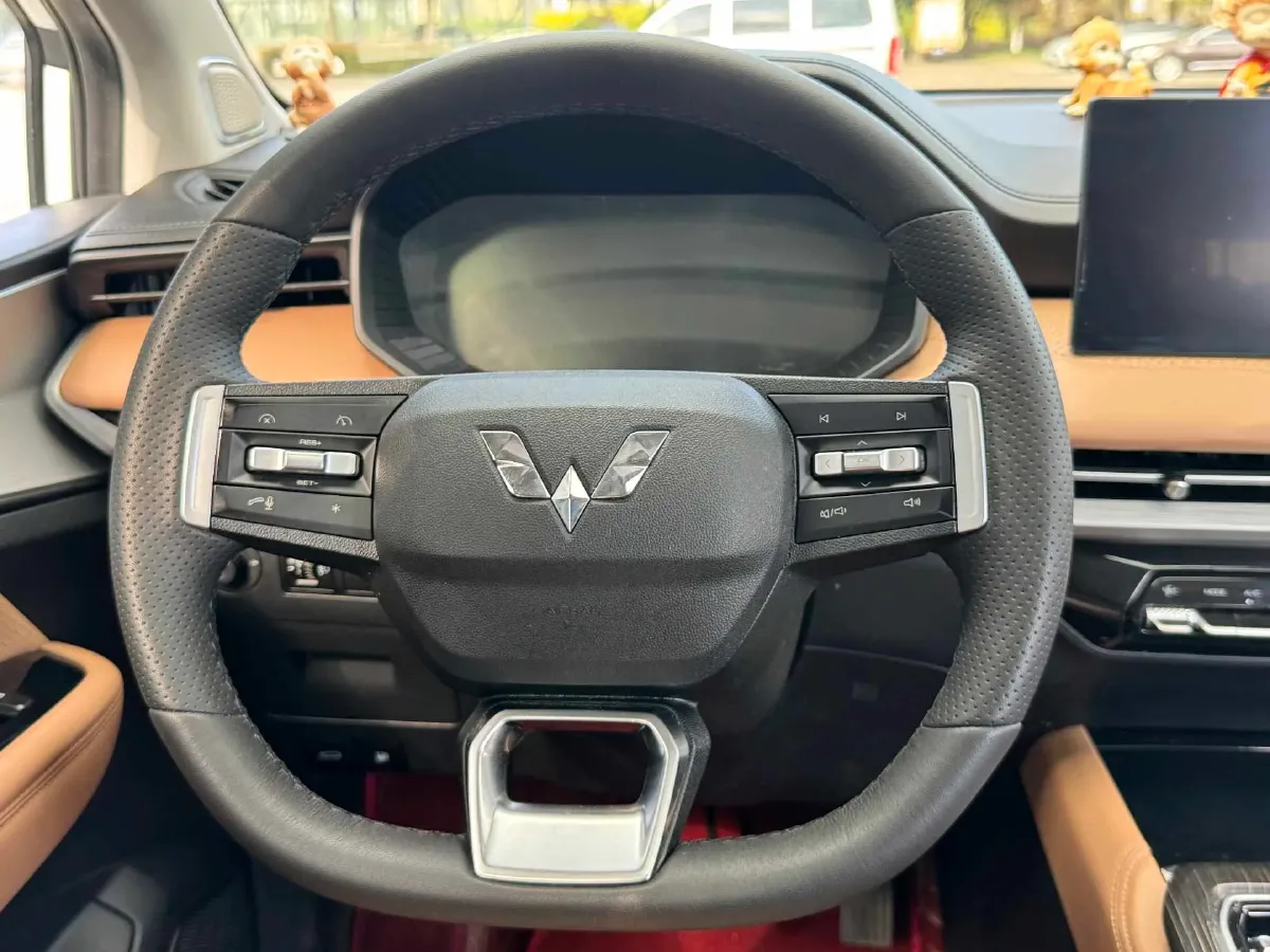 2023 WuLing JiaChen 2.0L 136HP L4 1DHT Hybrid,autocango,china used car exporter,china ev exporter,chinese used car exporter,chinese used ev exporter