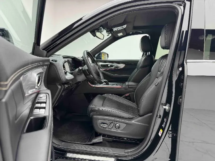 2022 GAC Trumpchi GS8 2.0T 252HP L4 8AT,autocango,china used car exporter,china ev exporter,chinese used car exporter,chinese used ev exporter