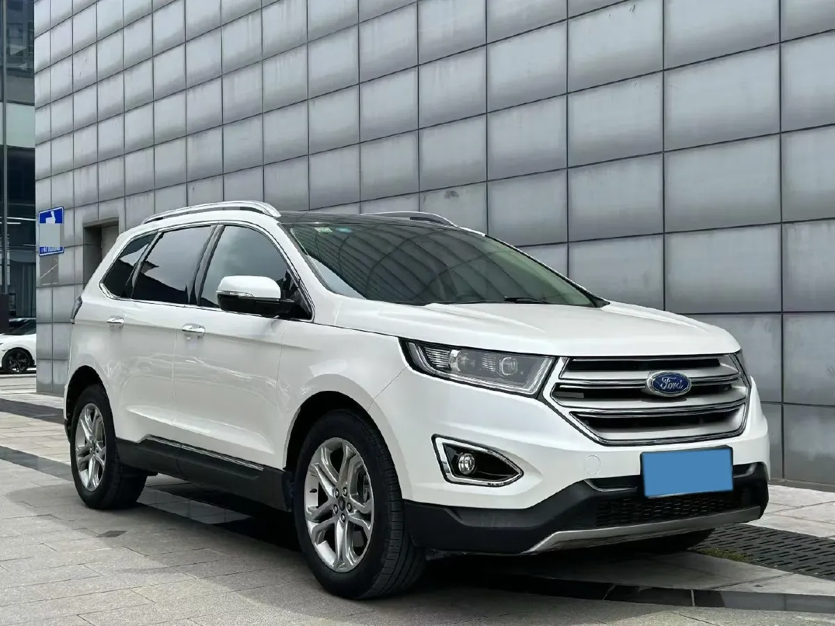 2018 Ford Edge 2.0T 245HP L4 6AT,autocango,china used car exporter,china ev exporter,chinese used car exporter,chinese used ev exporter