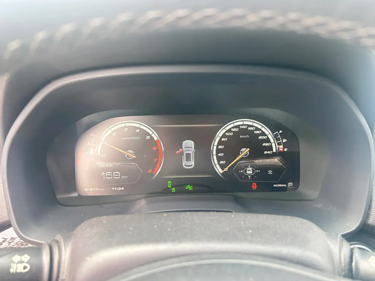 2017 WEY VV7 2.0T 234HP L4 7DCT,autocango,china used car exporter,china ev exporter,chinese used car exporter,chinese used ev exporter