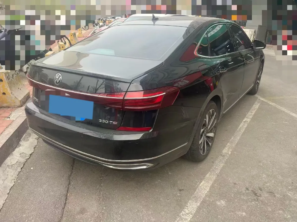 2023 Volkswagen Passat 2.0T 186HP L4 7DCT,autocango,china used car exporter,china ev exporter,chinese used car exporter,chinese used ev exporter